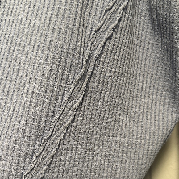 Free People buttercup thermal - Picture 3 of 9